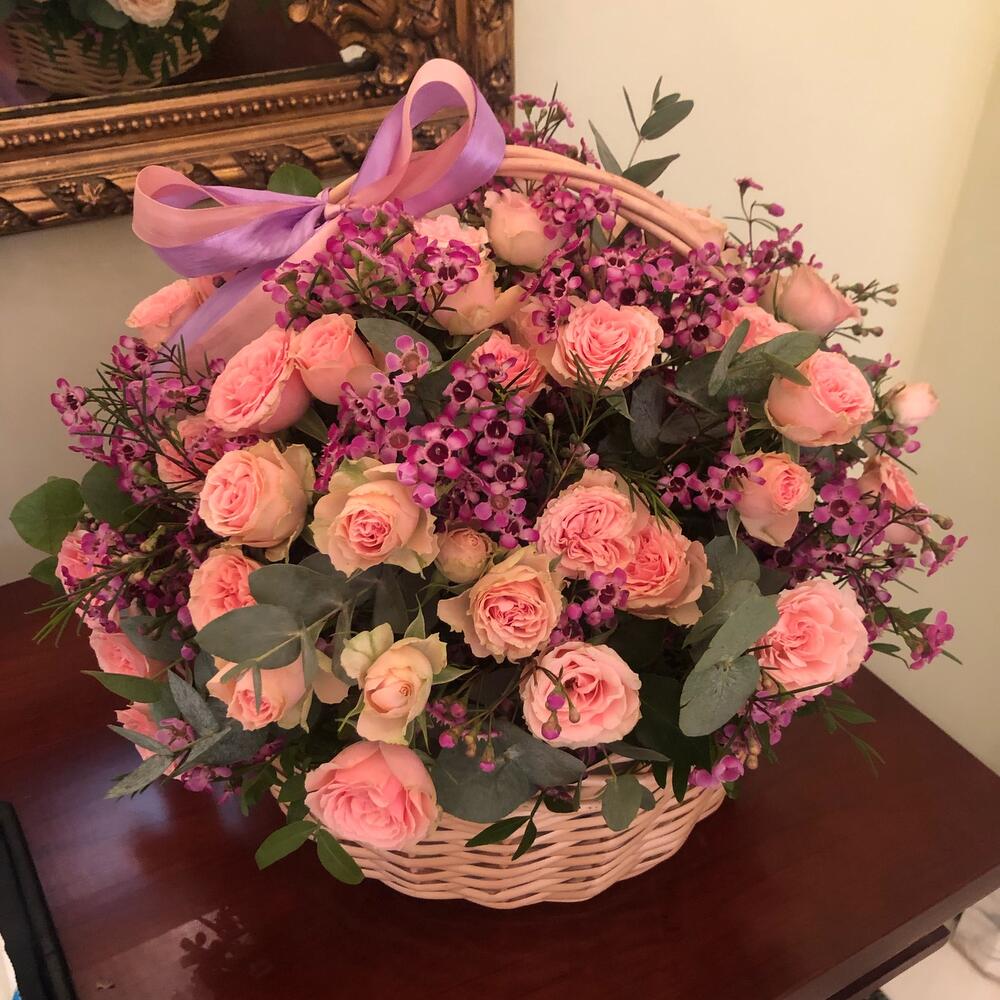 Корзинка из роз,для любимых